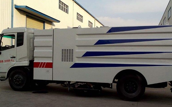 湖北程力東風吸塵車有哪些特點?